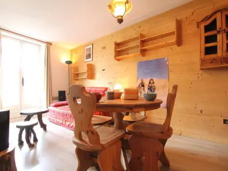 Grand studio 4 pers avec balcon au cœur de Briançon - Photo 8