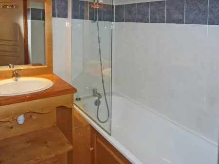Les Orres 1800: appart 6 pers, pisc chauffée, sauna, départ skis aux pieds - Photo 7