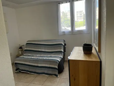 Bel appartement 3* avec piscine, jardin privé, idéalement situé près du port et des commerces - Photo 3