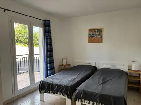 Bel appartement 3* avec piscine, jardin privé, idéalement situé près du port et des commerces - Photo 8