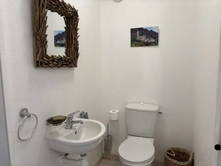 Bel appartement 3* avec piscine, jardin privé, idéalement situé près du port et des commerces - Photo 12