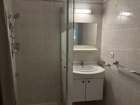 Bel appartement 3* avec piscine, jardin privé, idéalement situé près du port et des commerces - Photo 14