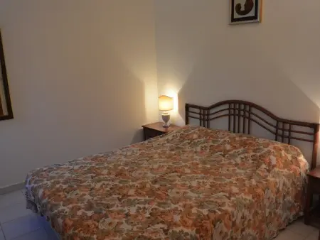 Appartement 7 pers avec piscine et tennis à 500m de la plage - Photo 10