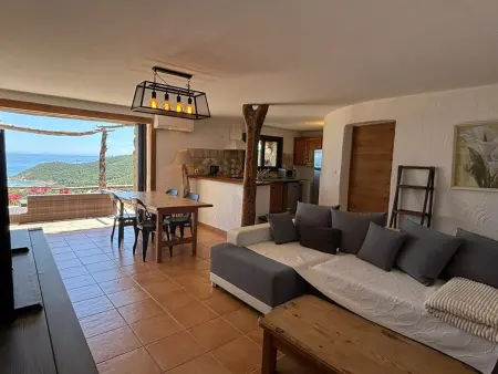 Appartement F4 avec piscine en résidence près de Porto-Vecchio - Photo 6