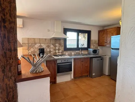 Appartement F4 avec piscine en résidence près de Porto-Vecchio - Photo 8