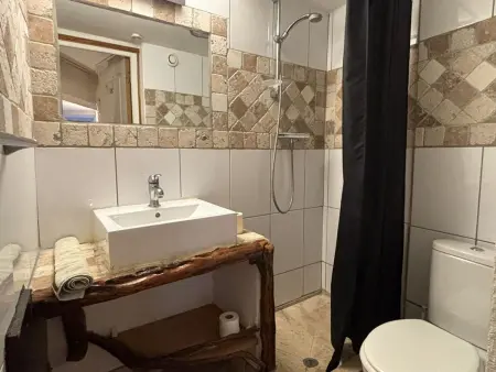 Appartement F4 avec piscine en résidence près de Porto-Vecchio - Photo 14