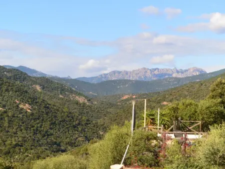 Appartement F4 avec piscine en résidence près de Porto-Vecchio - Photo 19
