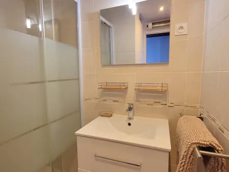 Appartement 4 pers, 2 chambres, pied des pistes, balcon sud - Saint-Michel-de-Chaillol - Photo 10
