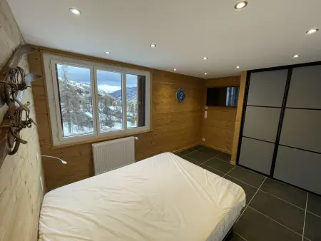 Appartement 3 pièces cabine 8 pers, cœur de Vars Les Claux, proche pistes et commerces - Photo 5