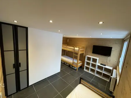 Appartement 3 pièces cabine 8 pers, cœur de Vars Les Claux, proche pistes et commerces - Photo 8