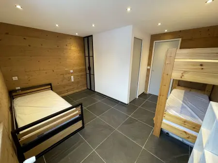 Appartement 3 pièces cabine 8 pers, cœur de Vars Les Claux, proche pistes et commerces - Photo 9