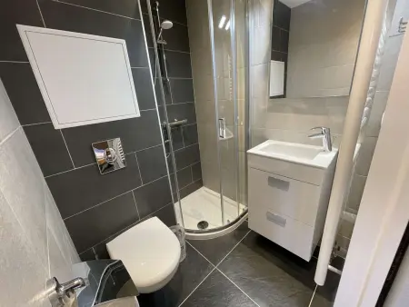 Appartement 3 pièces cabine 8 pers, cœur de Vars Les Claux, proche pistes et commerces - Photo 10