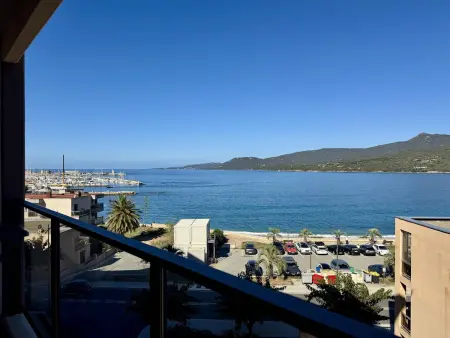 Appartement en Front de Mer avec Parking et WIFI - Photo 1