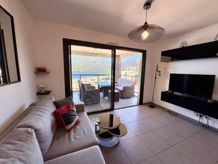 Appartement en Front de Mer avec Parking et WIFI - Photo 3