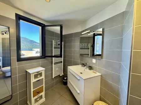 Appartement en Front de Mer avec Parking et WIFI - Photo 11