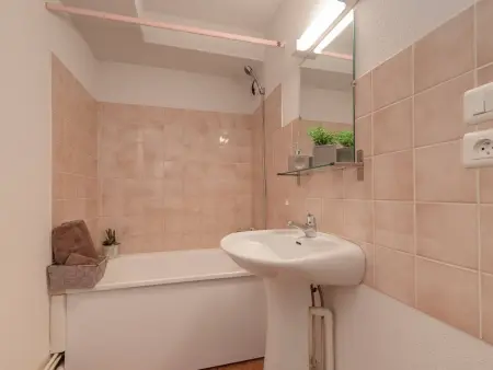 Appartement Triplex à Saint-Lary, 4 chambres, 9 pers, balcon, parking, WiFi optionnel - Photo 6
