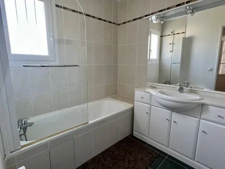 T2 confortable à Cambo avec piscine et parking, Appartement 2 personnes à Cambo les Bains - Photo 9