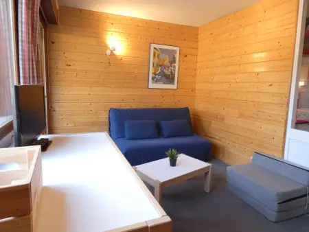 Charmant studio à 1er étage, 4 pers., balcon, salle fitness, park, ski, jacuzzi - St Lary Soulan - Photo 3