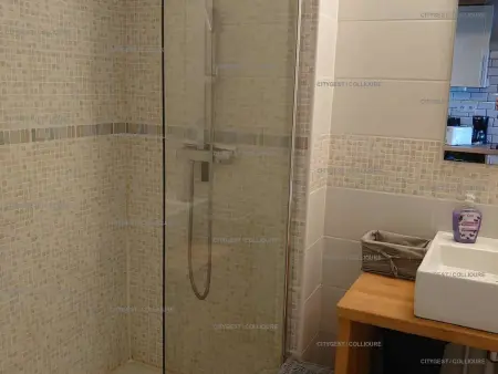 Appartement F2 rénové, vue mer, à 50m plage, Port-Vendres - Photo 7