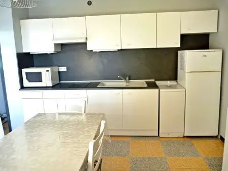 Appartement à 2 pas de la plage avec terrasse et parking - Photo 3