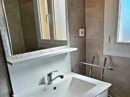 Appartement à 2 pas de la plage avec terrasse et parking - Photo 6