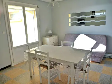 Appartement à 2 pas de la plage avec terrasse et parking - Photo 8