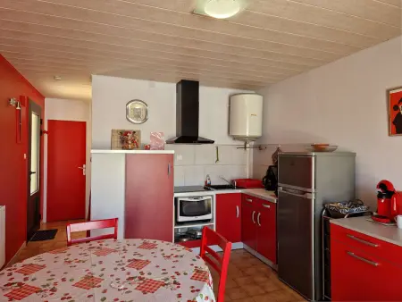 Appartement 6 pers, terrasse, à 2 pas de plage et commerces, parking, option Internet - Photo 7