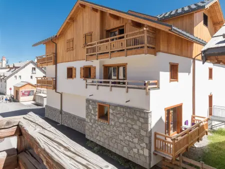 Bel appartement lumineux 54m², 3 pièces, 6 pers., coeur de Montgenèvre, animaux acceptés, balcon. - Photo 8
