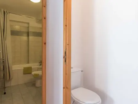 Bel appartement lumineux 54m², 3 pièces, 6 pers., coeur de Montgenèvre, animaux acceptés, balcon. - Photo 14
