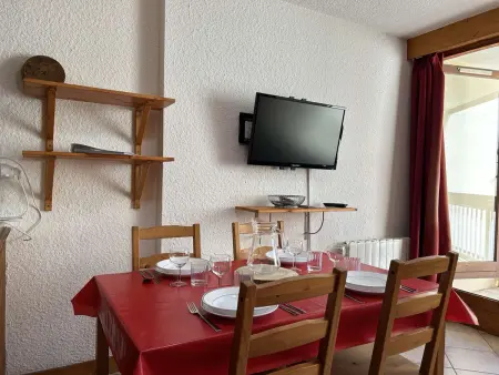 Studio modernisé PMR, balcon sud 4 pers - Montgenèvre - Photo 6