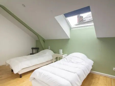 Duplex rénové 2 chambres avec wifi, cuisine équipée et local ski, en centre-ville de Cauterets - Photo 1
