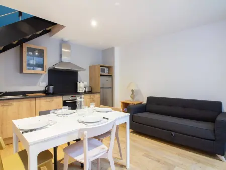 Duplex rénové 2 chambres avec wifi, cuisine équipée et local ski, en centre-ville de Cauterets - Photo 6