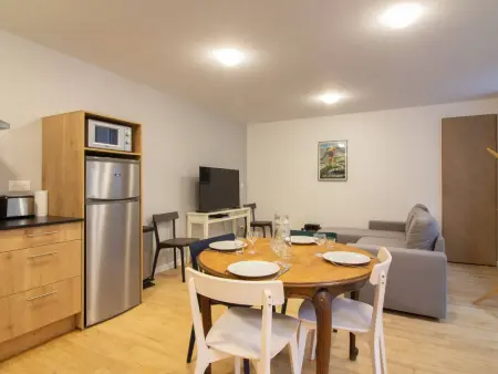 Appartement central 4-9 personnes avec parking à Cauterets - Photo 5
