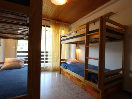 Appartement 6 pers. à Saint-Chaffrey avec balcon sud, parking, casier à skis et équipements complets - Photo 10