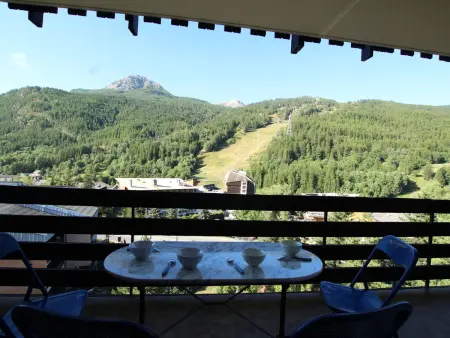 Appartement 6 pers. à Saint-Chaffrey avec balcon sud, parking, casier à skis et équipements complets - Photo 11