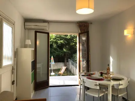 Studio Mezzanine avec Jardin Privatif, Parking et Clim - Saint-Raphaël - Photo 3