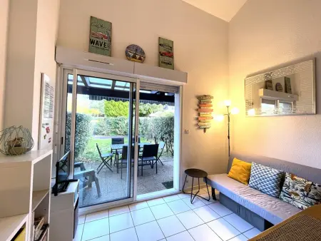 Appartement T2 mezzanine avec terrasse et animaux acceptés - Photo 4