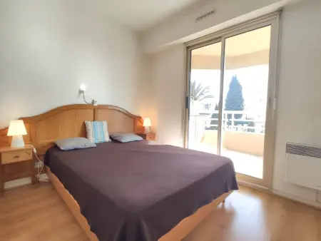 Appartement 2 pièces avec terrasse à 100m de la plage - Parking privé, Antibes - Photo 7