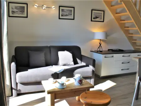 Studio rénové, mezzanine, 6 pers, balcon, proche téléski - Photo 4