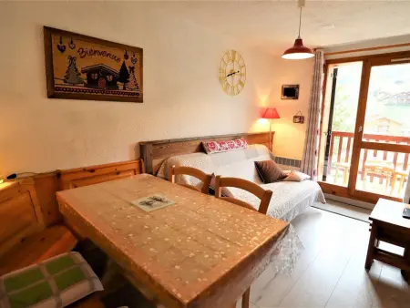 Appartement 5 pers. avec piscine, balcon, proche ski et village - Photo 1