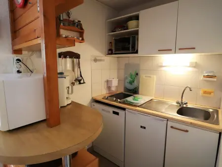 Appartement 5 pers. avec piscine, balcon, proche ski et village - Photo 2