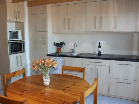 Appartement T2 - Mezzanine 5 couchages avec piscine et parking - Photo 7