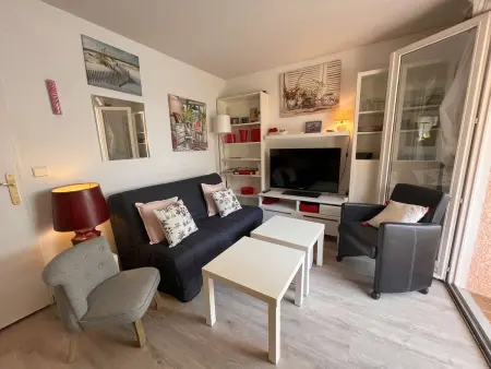 Appartement 2 pièces avec terrasse et parking à 400m de la plage – Saint Aygulf - Photo 2