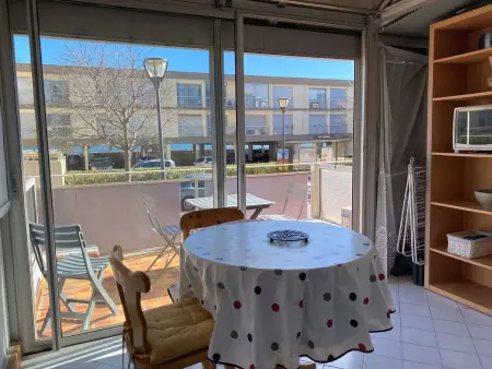 Charmant T1 avec Terrasse, Véranda et Climatisation à Balaruc-les-Bains, Exposé Sud, 2 Étoiles - Photo 10