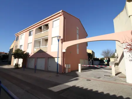 Studio rénové avec balcon, proche commerces, wifi et cellier privatif - Balaruc-les-Bains. - Photo 16