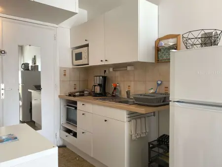 Studio lumineux avec climatisation et wifi à Balaruc-les-Bains - Photo 5