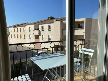 Studio rénové climatisé avec balcon, parking et wifi à Balaruc-les-Bains - Photo 10