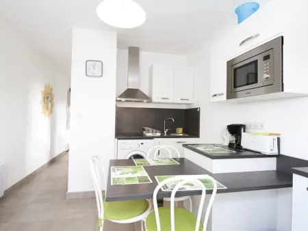 T1 Rénové près des Thermes, Parking Privé, Balaruc-les-Bains - Photo 3