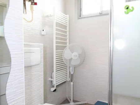 T1 Rénové près des Thermes, Parking Privé, Balaruc-les-Bains - Photo 9