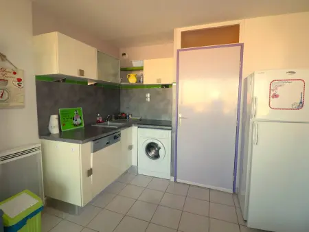 Appartement 2 Pièces Cabine avec Terrasse, Clim, Piscine et Proche Plage - 6 Couchages - Photo 4